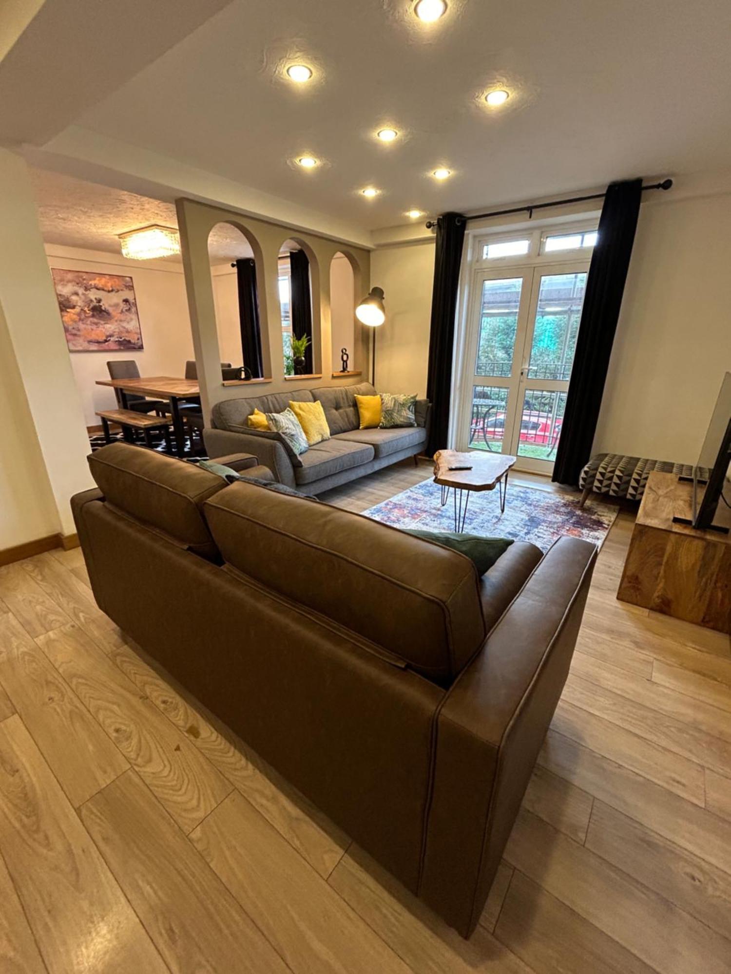 Spacious 3 Bedroom Apartment Close To Marina, 2 Parking Spaces, Kingsize Or Single Beds Southampton Exterior foto